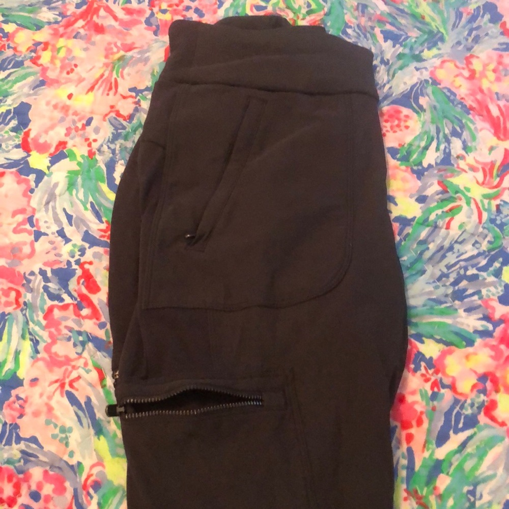 Athleta Around Town Leggings GRAY 10P